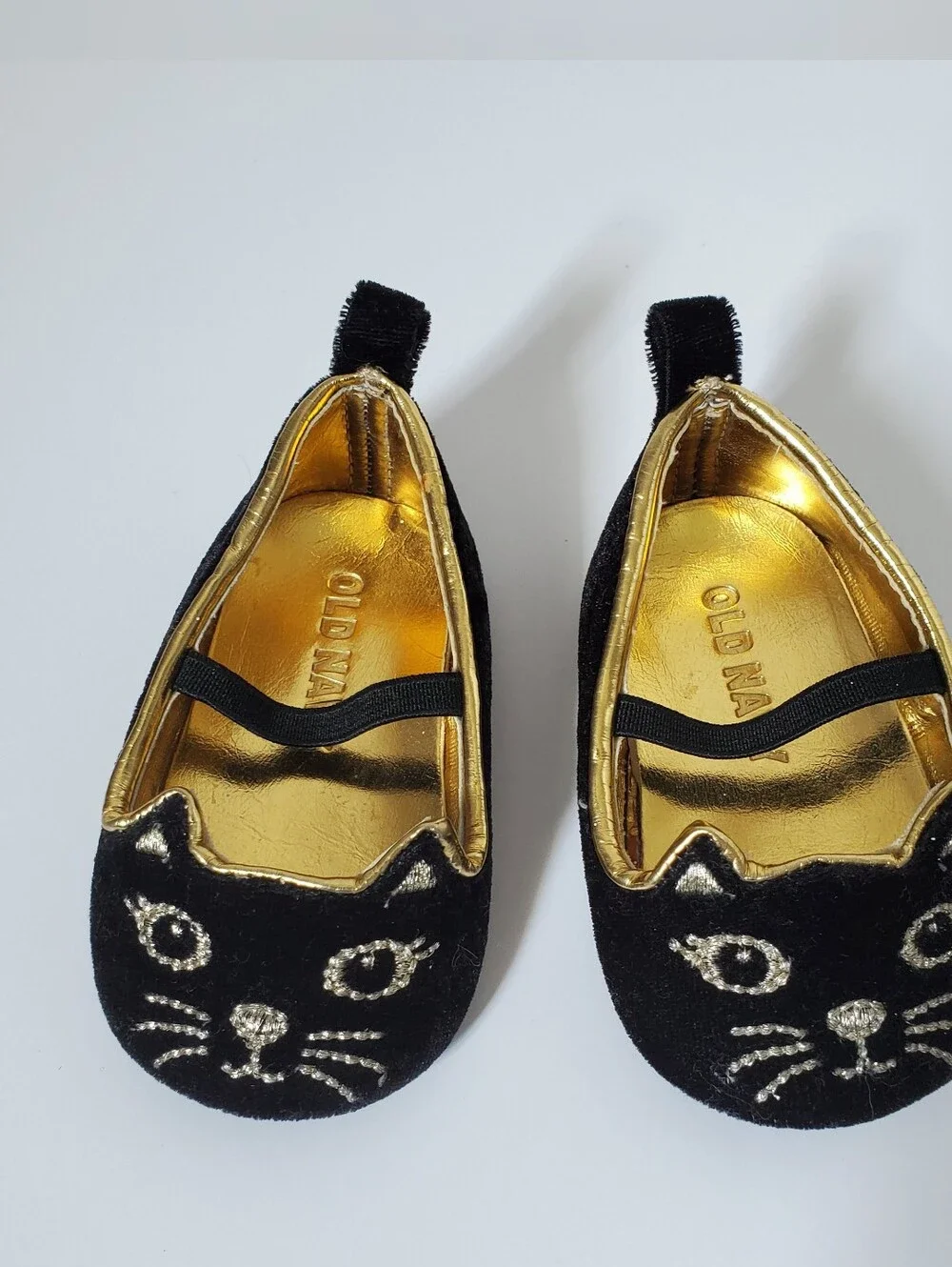 Old Navy adorable black
